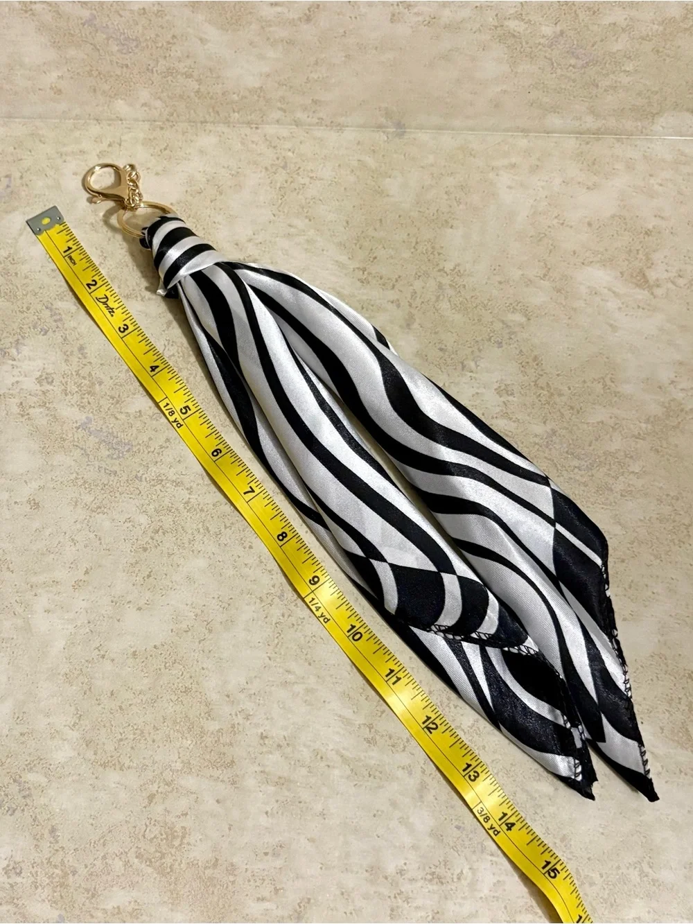 N/A stylish black